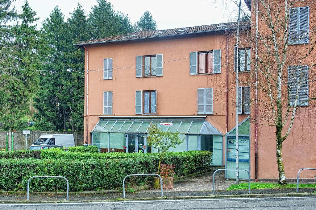 Victoria Hotels Carso Camnago Volta Экстерьер фото