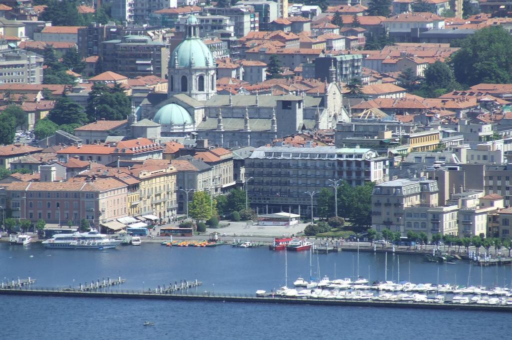 Victoria Hotels Carso Camnago Volta Экстерьер фото